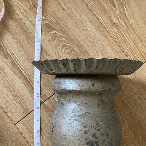 Handmade vintage pillar candle holder - Picture 7 of 8